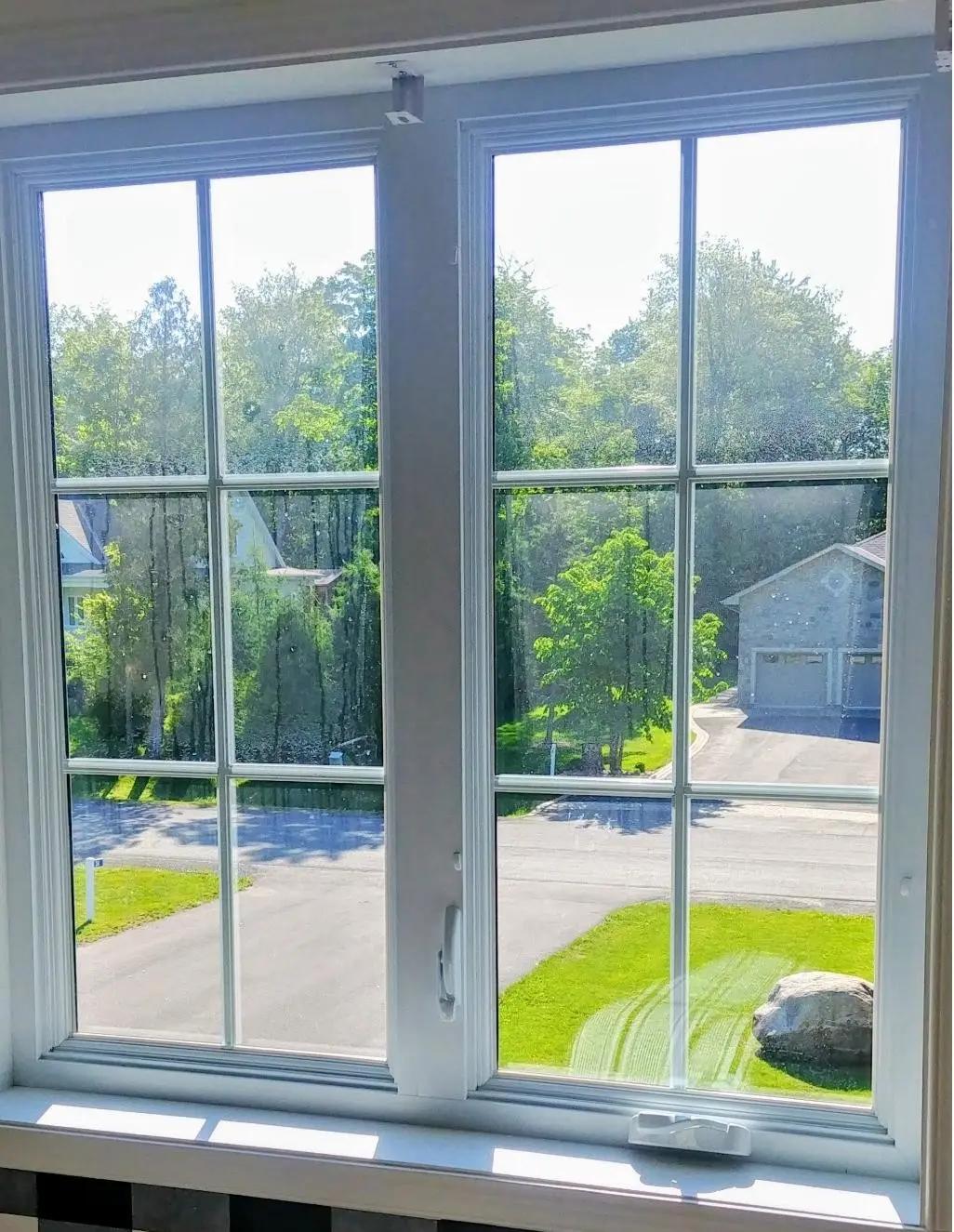 Avant - Lavage de fenêtres intérieur et extérieur